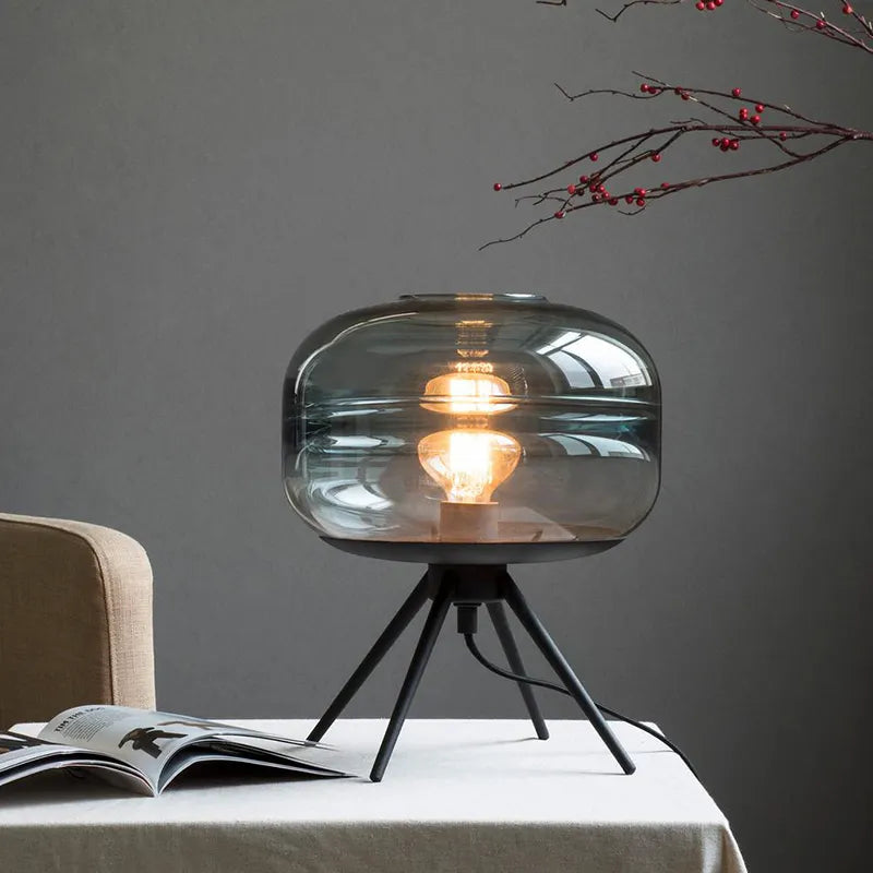 Stella Tripod - Modern table lamp with glass shade
