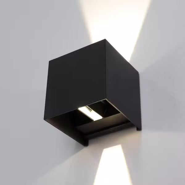 Lunova – Smart LED wall light for indoor & outdoor use