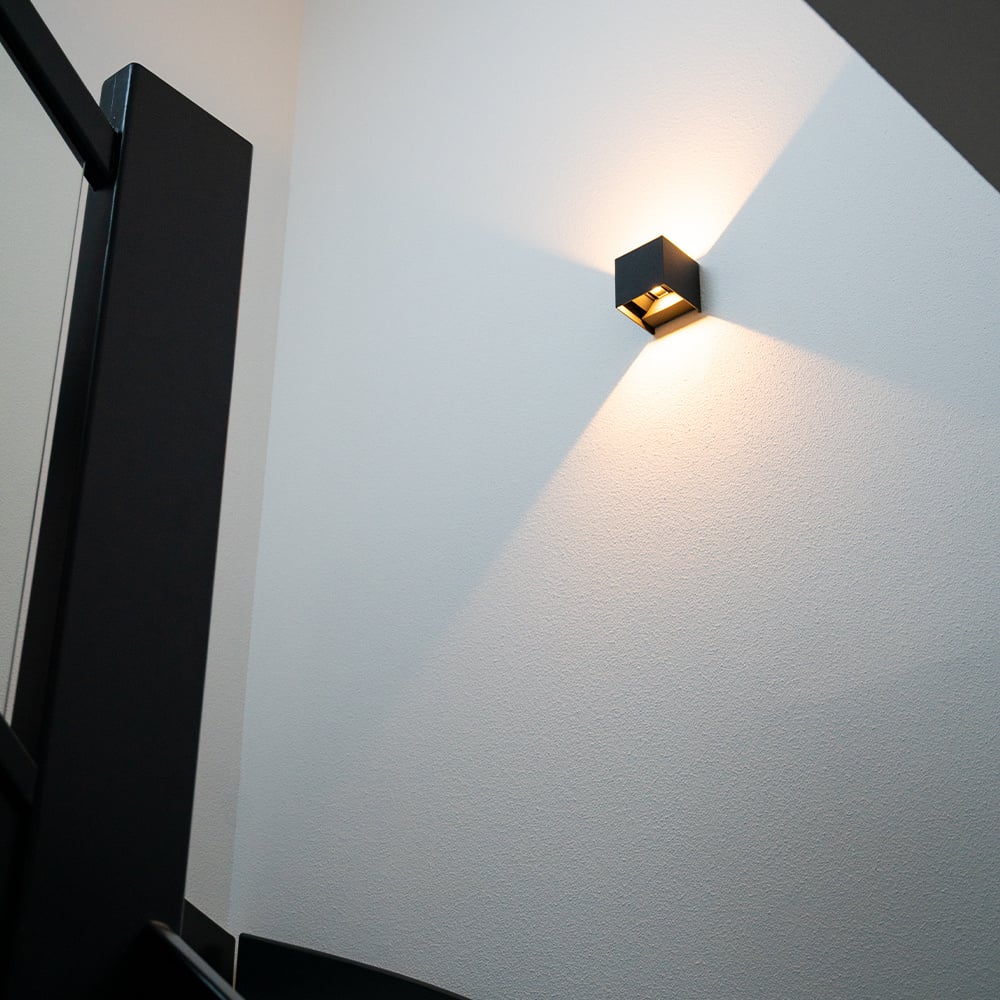 Lunova – Smart LED wall light for indoor & outdoor use