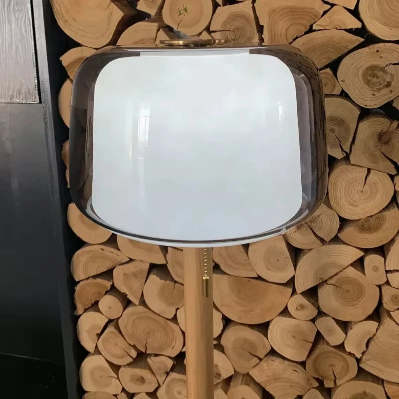 LumoGlass – Moderne Glas-Stehlampe