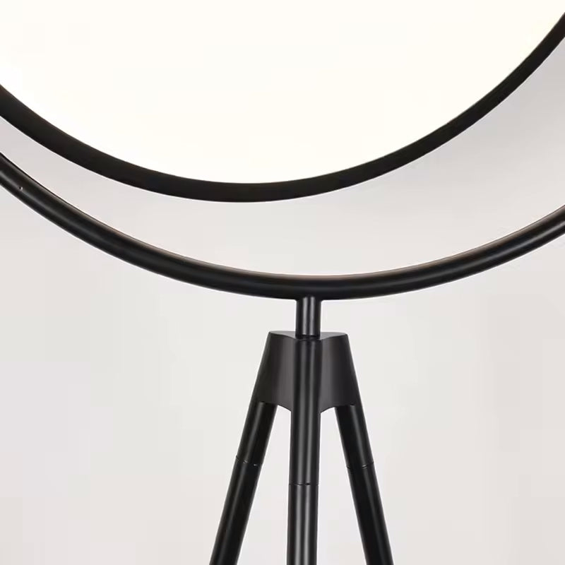 Solara - Moderne Designer Stehlampe