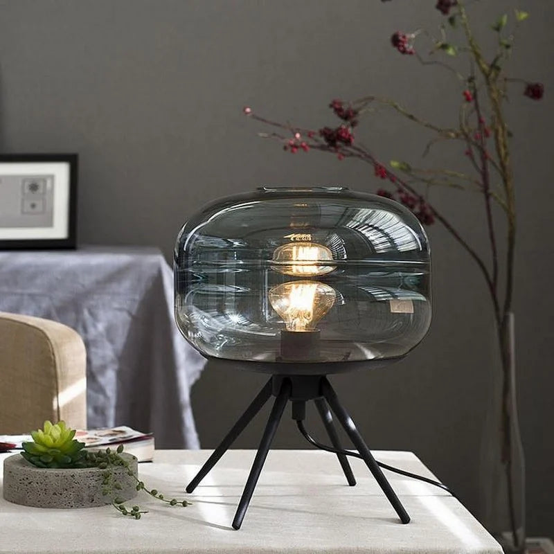Stella Tripod - Modern table lamp with glass shade